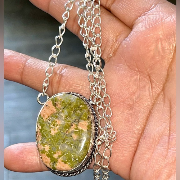 Unakite Jasper Pendant Necklace - Picture 3 of 13